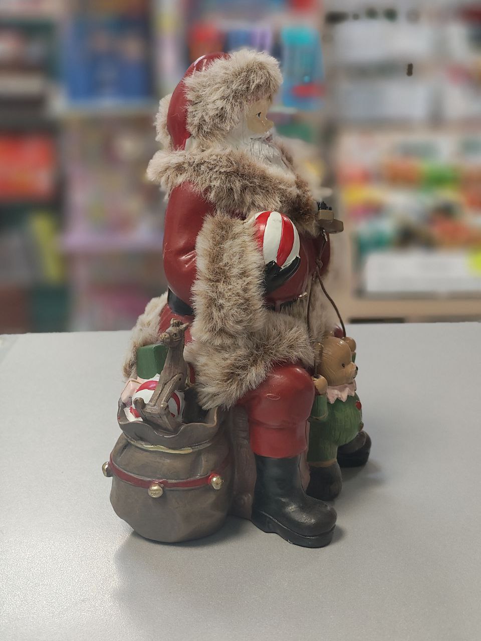 BABBO NATALE CON GIOCATTOLI